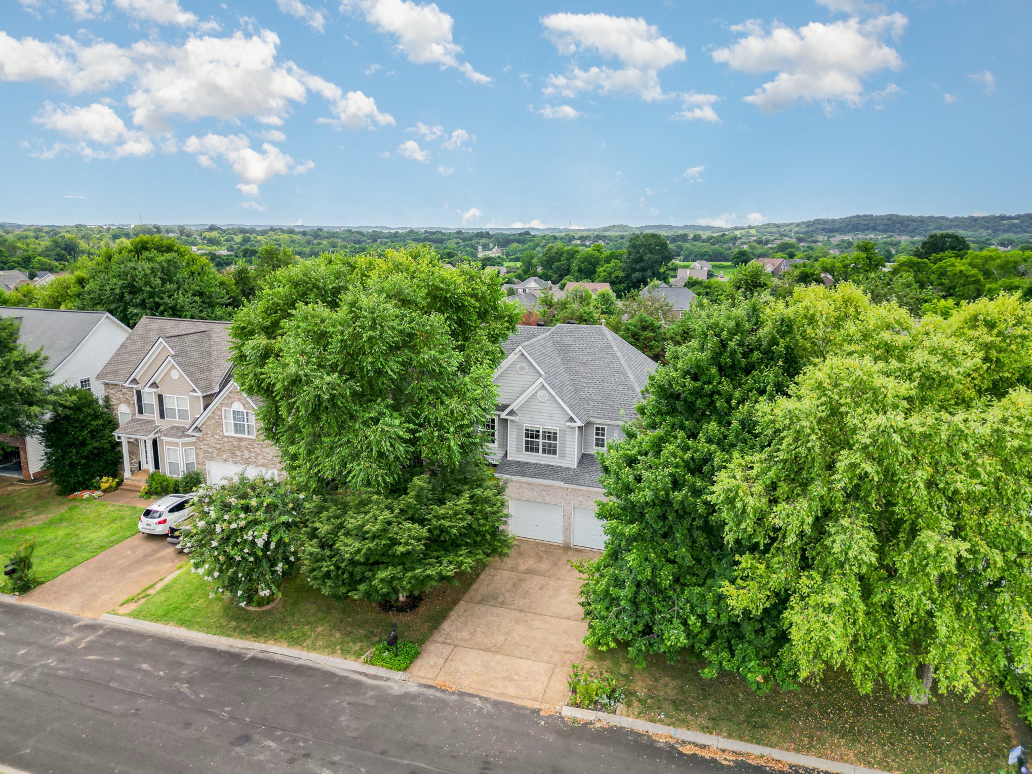 3027 Farmville Cir