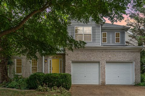 Photo of 3027 Farmville Cir, Spring Hill, TN 37174 (MLS # 2943671)