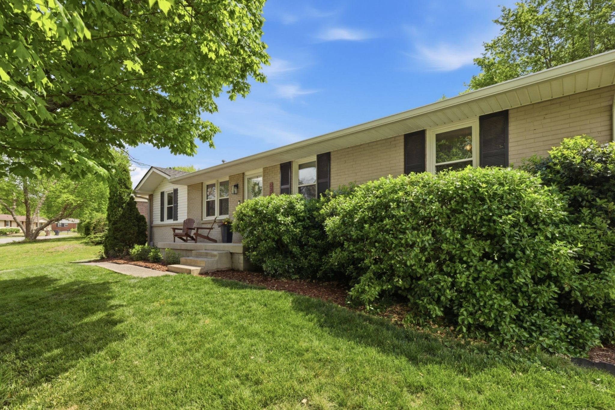 533 Adamwood Dr