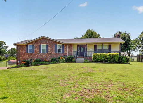 Photo of 416 Wadebrook Dr, Gallatin, TN 37066 (MLS # 3231430)