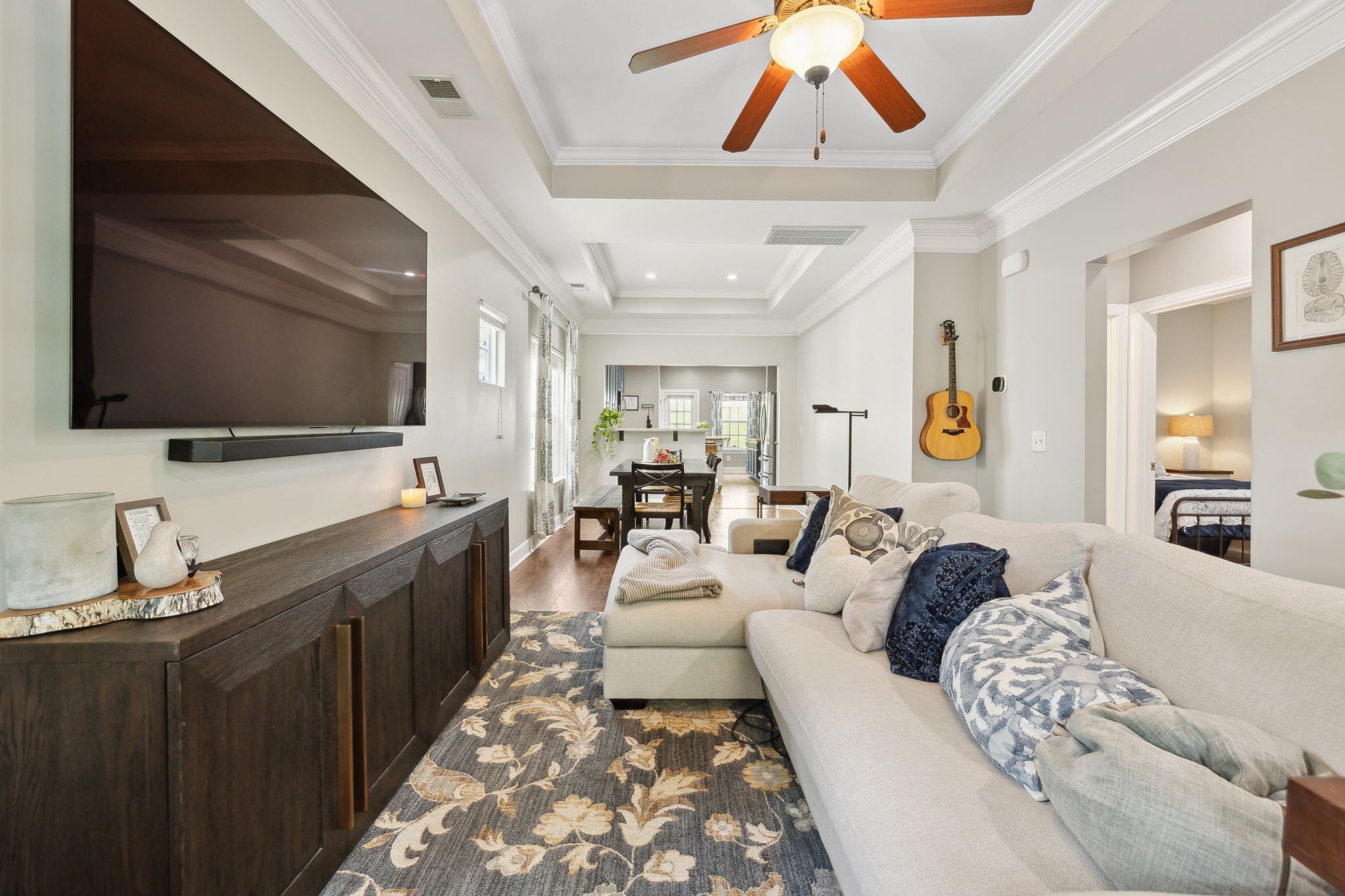 Nashville, Tennessee 37211, United States, 3 Bedrooms Bedrooms, ,2 BathroomsBathrooms,Residential,Pending,129032