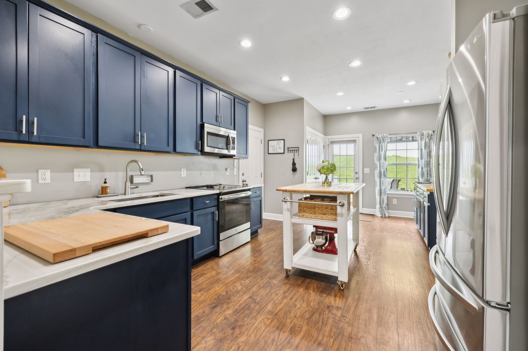 Nashville, Tennessee 37211, United States, 3 Bedrooms Bedrooms, ,2 BathroomsBathrooms,Residential,Pending,129032