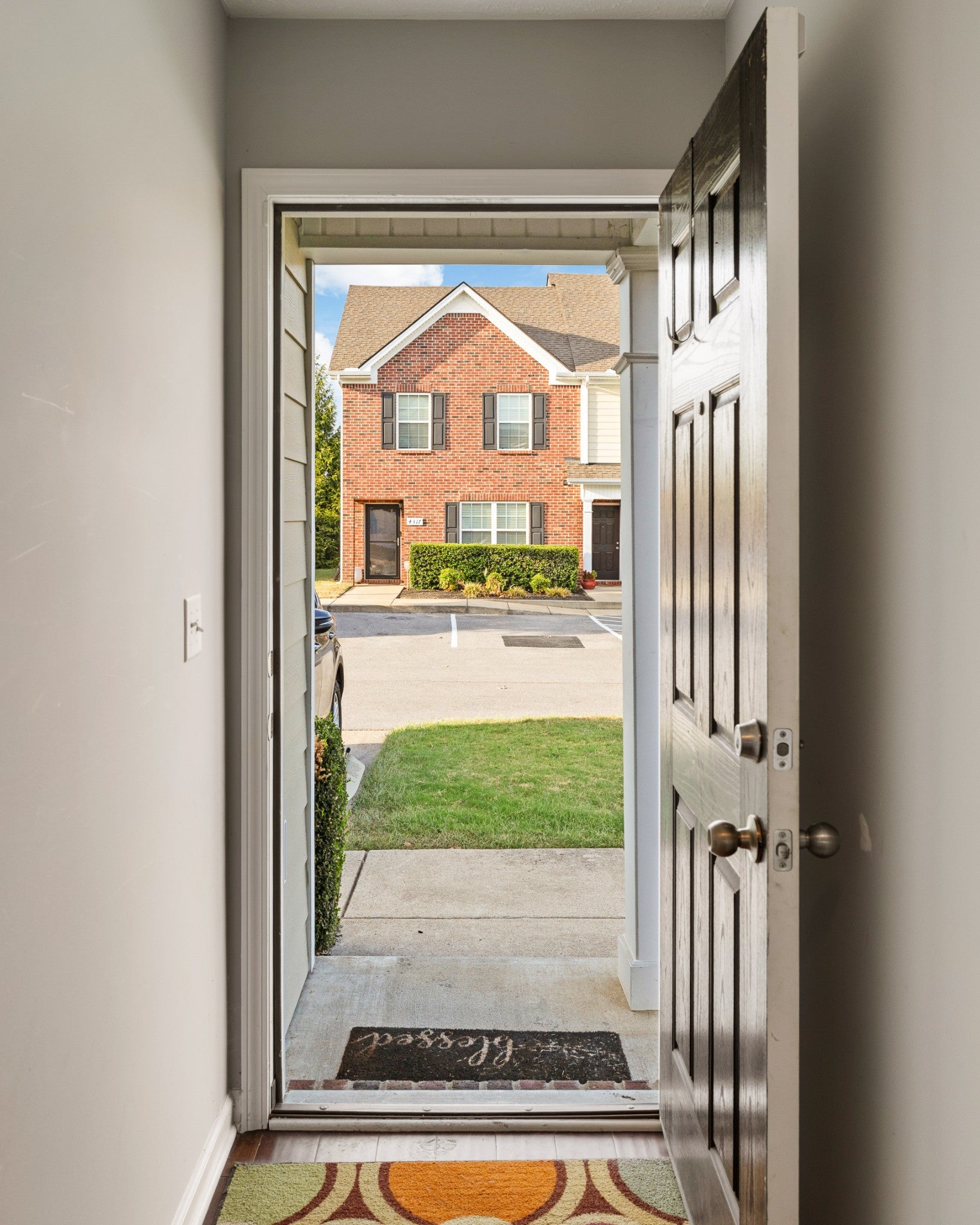 4316 Aurora Cir