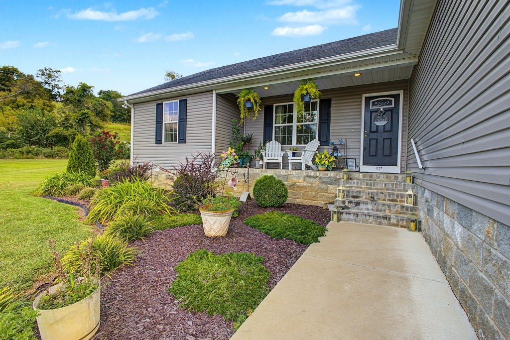 127 Fiddlers Ct