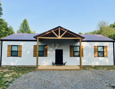 6884 Oak Hill Rd Lyles TN 37098