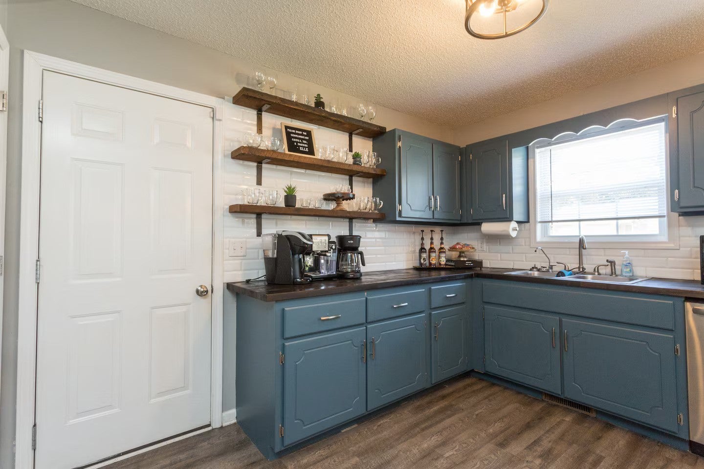 3286 N Senseney Cir