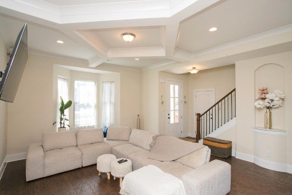 137 Glacier Way