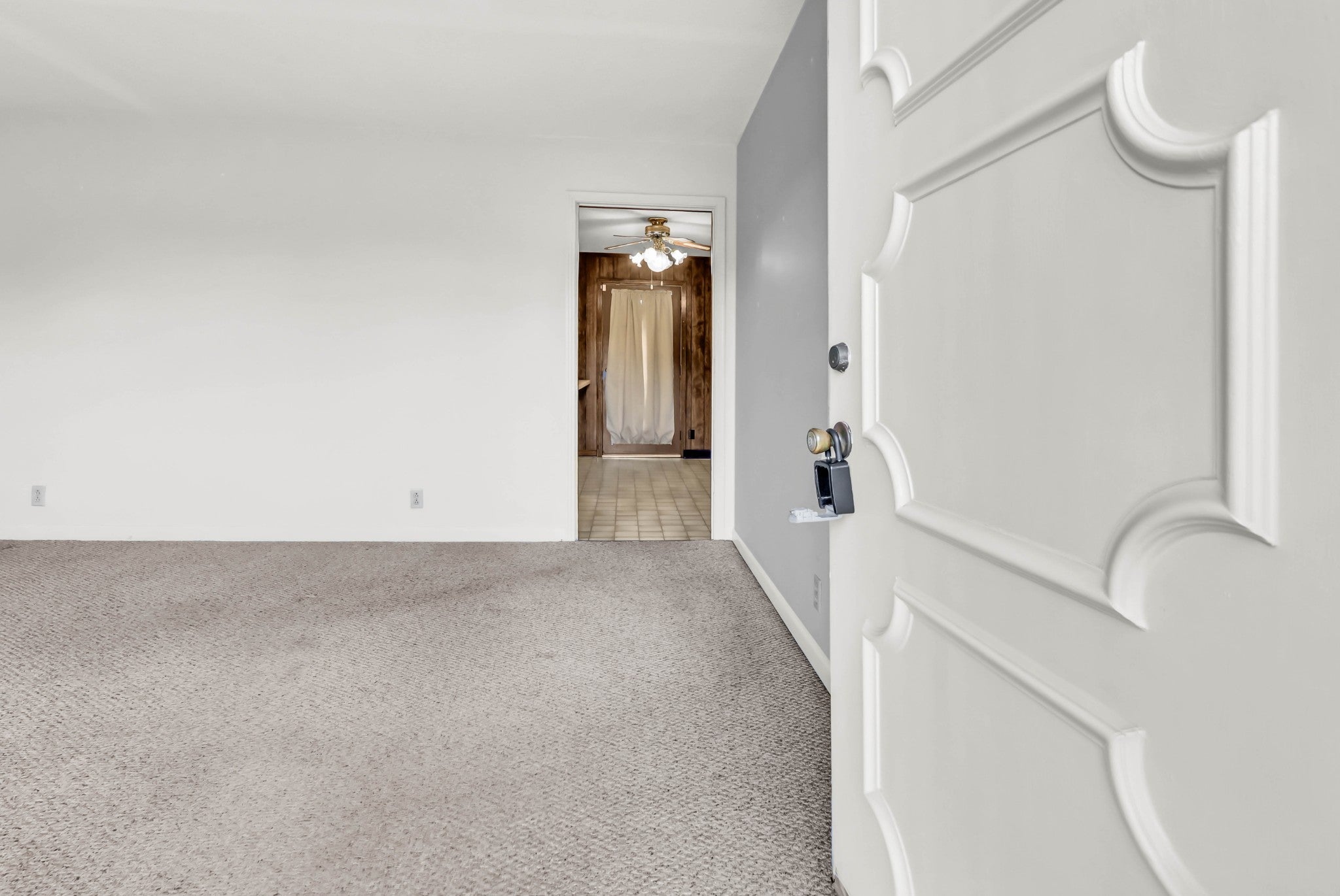 2706 Dove Ct