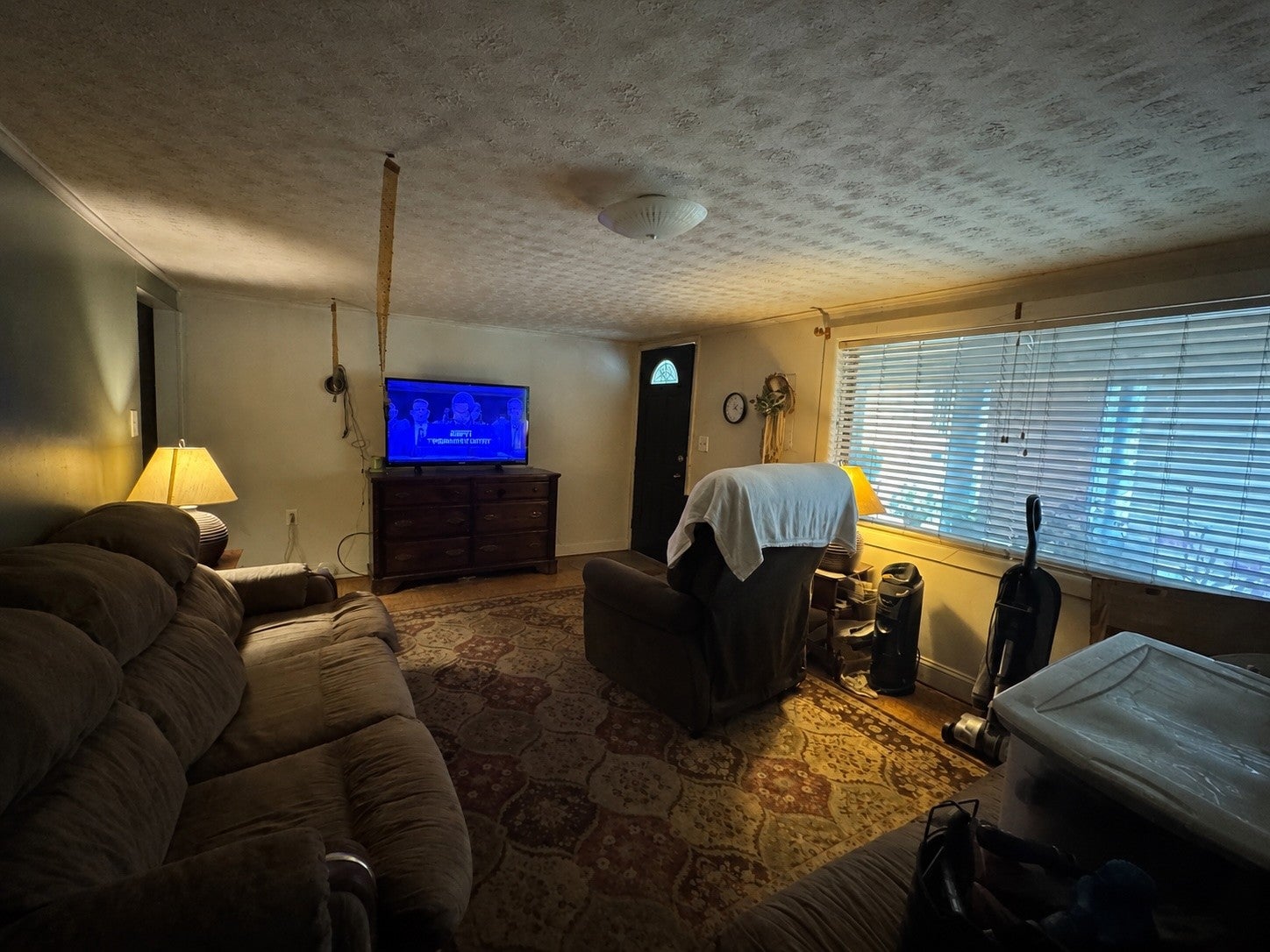 196 Lynch Rd