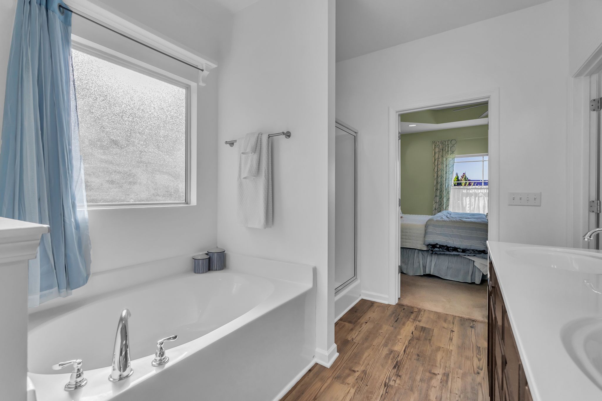 Murfreesboro, Tennessee 37128, United States, 4 Bedrooms Bedrooms, ,4 BathroomsBathrooms,Residential,Coming Soon,231994