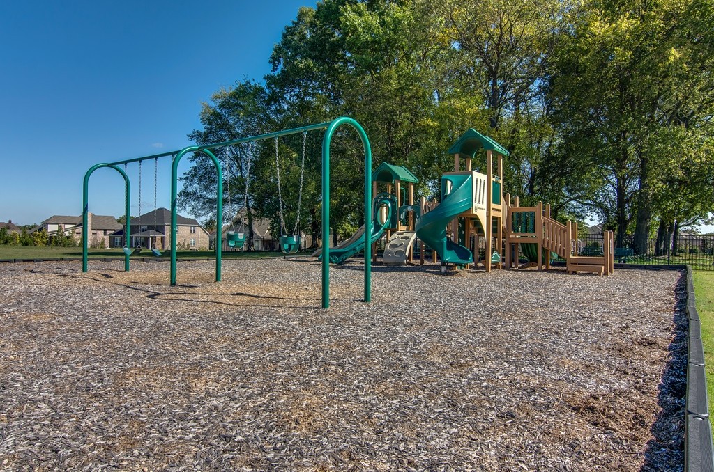 Murfreesboro, Tennessee 37128, United States, 4 Bedrooms Bedrooms, ,4 BathroomsBathrooms,Residential,Coming Soon,231994