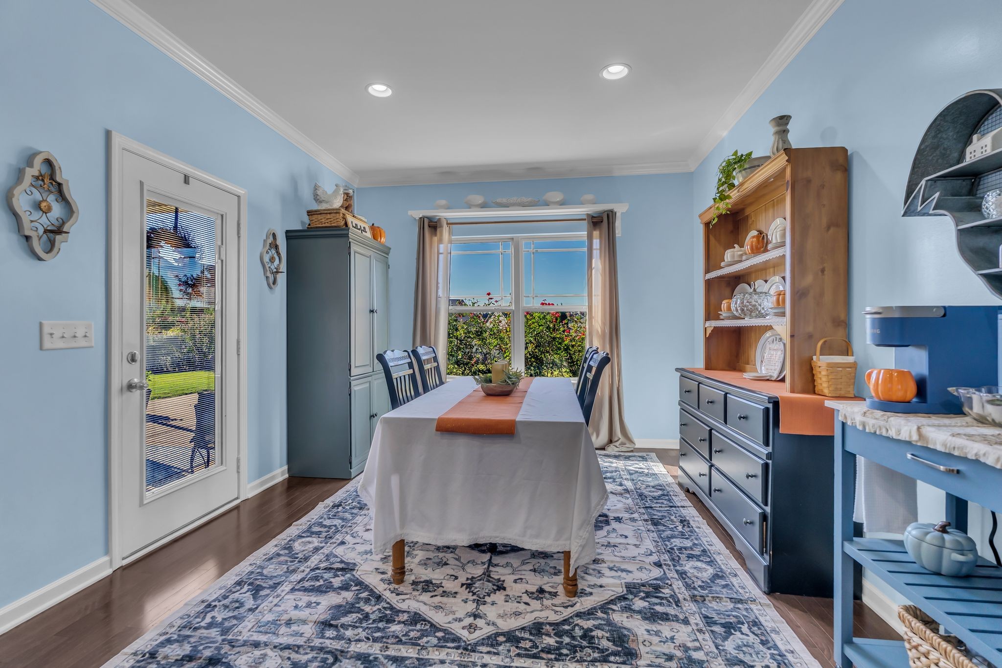 Murfreesboro, Tennessee 37128, United States, 4 Bedrooms Bedrooms, ,4 BathroomsBathrooms,Residential,Coming Soon,231994