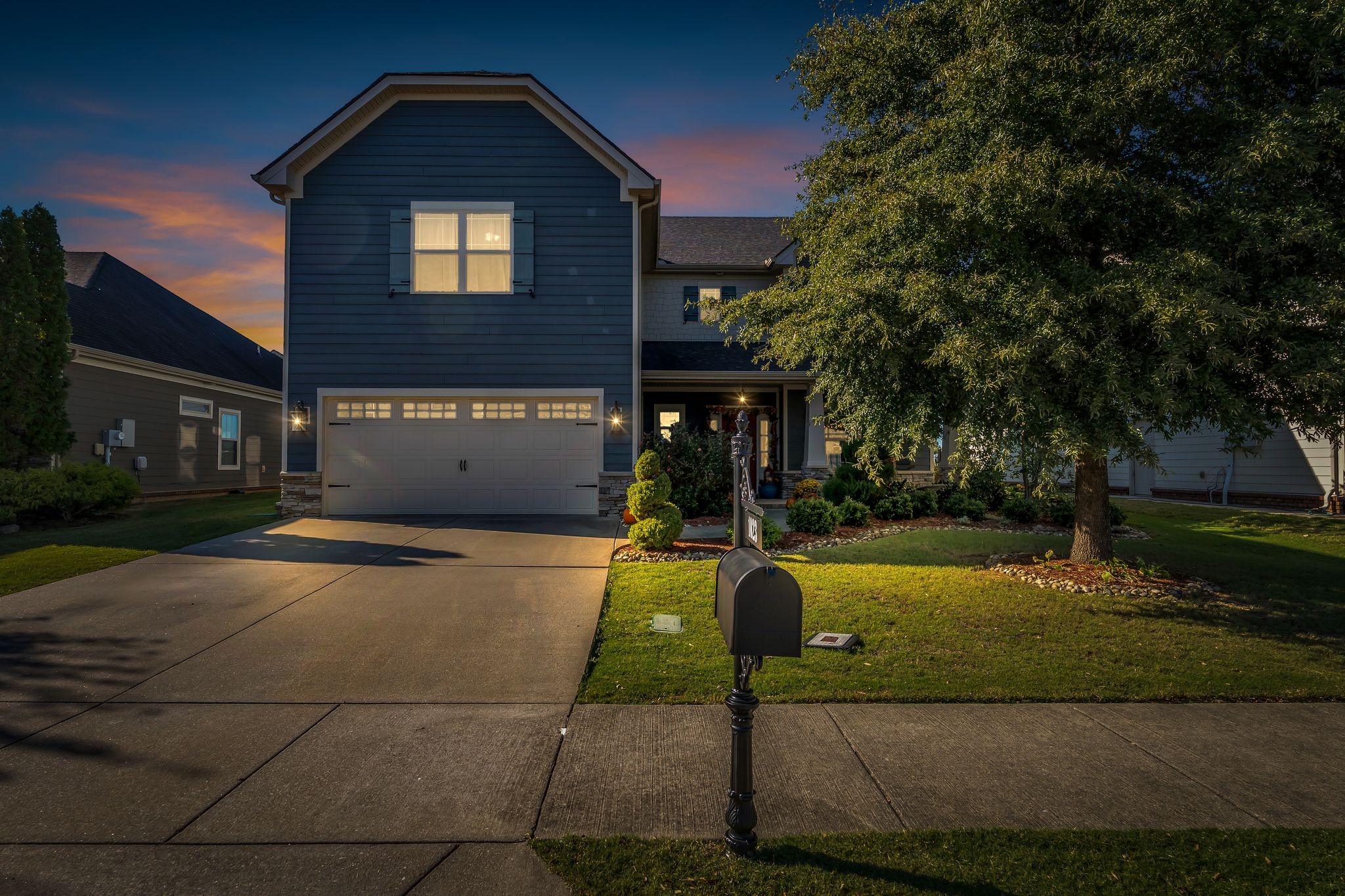 Murfreesboro, Tennessee 37128, United States, 4 Bedrooms Bedrooms, ,4 BathroomsBathrooms,Residential,Coming Soon,231994