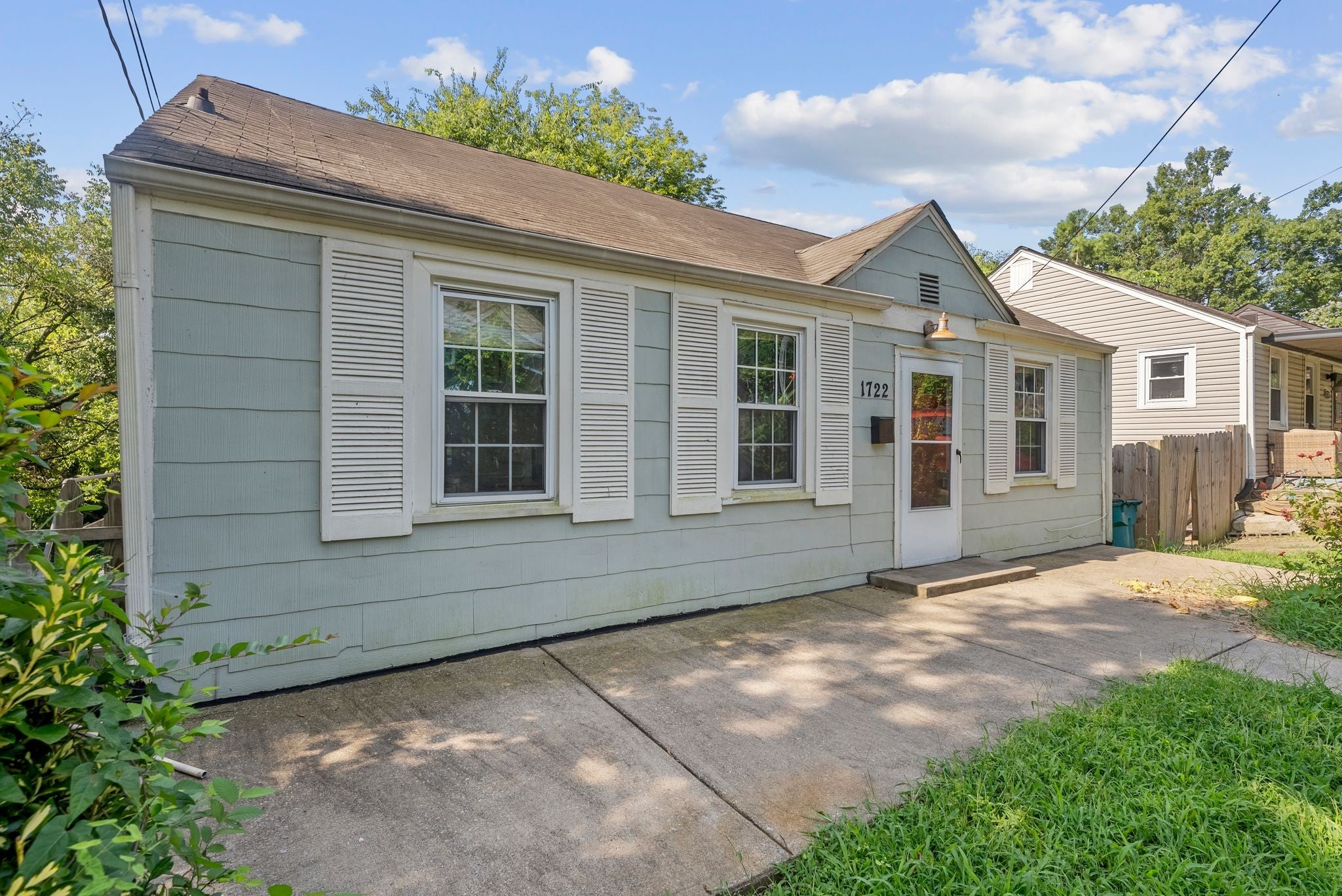 1722 Ordway Pl