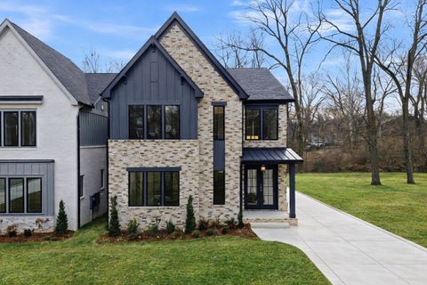Photo of 1525 Graybar Ln, Nashville, TN 37215 (MLS # 3098998)
