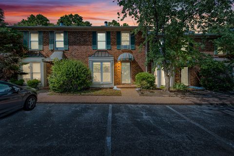 523 Williamsburg Dr Nashville TN 37214