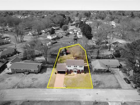 569 Hazelwood Dr Florence AL 35633