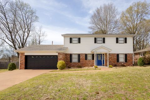 569 Hazelwood Dr Florence AL 35633