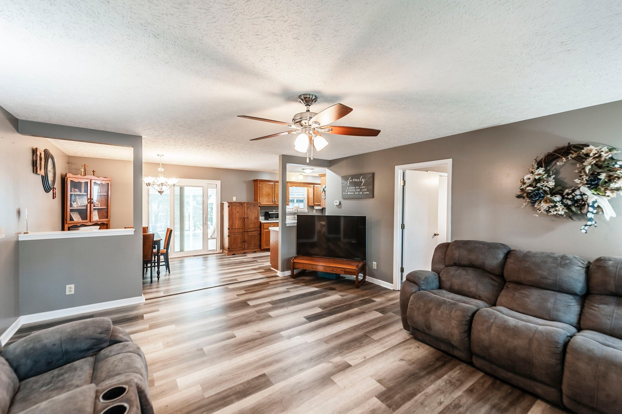 332 Forrest Dr