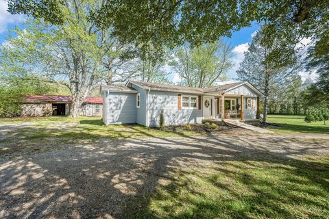 620 Maple Bend Rd Winchester TN 37398