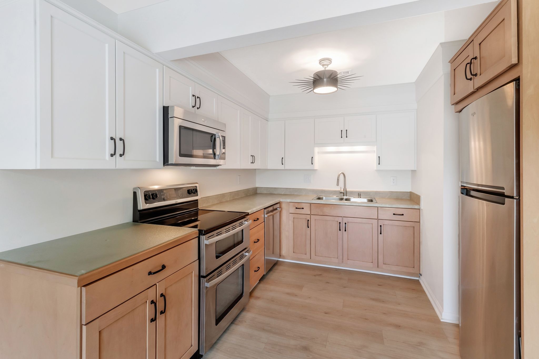 5803 Brentwood Trce