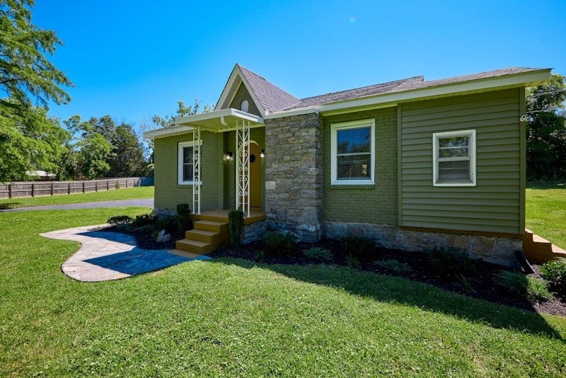 113 Rhine Dr