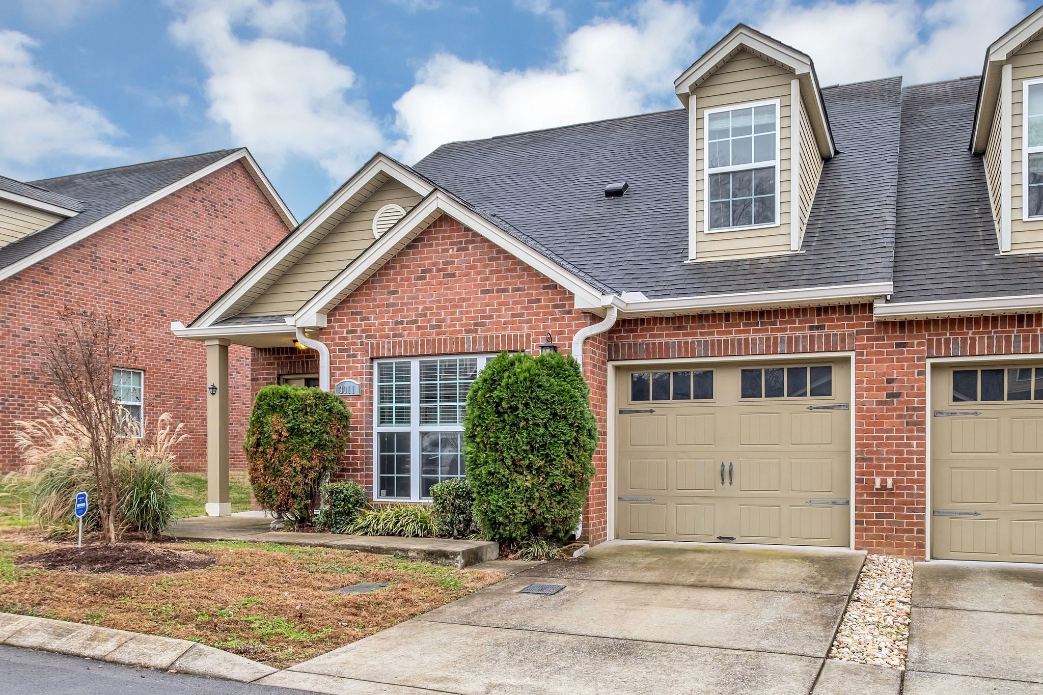 2.0-bed rental at 3011 Whitland Crossing Dr