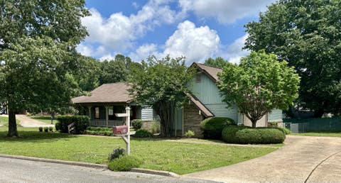 Photo of 131 Roma St, Martin, TN 38237 (MLS # 3225707)