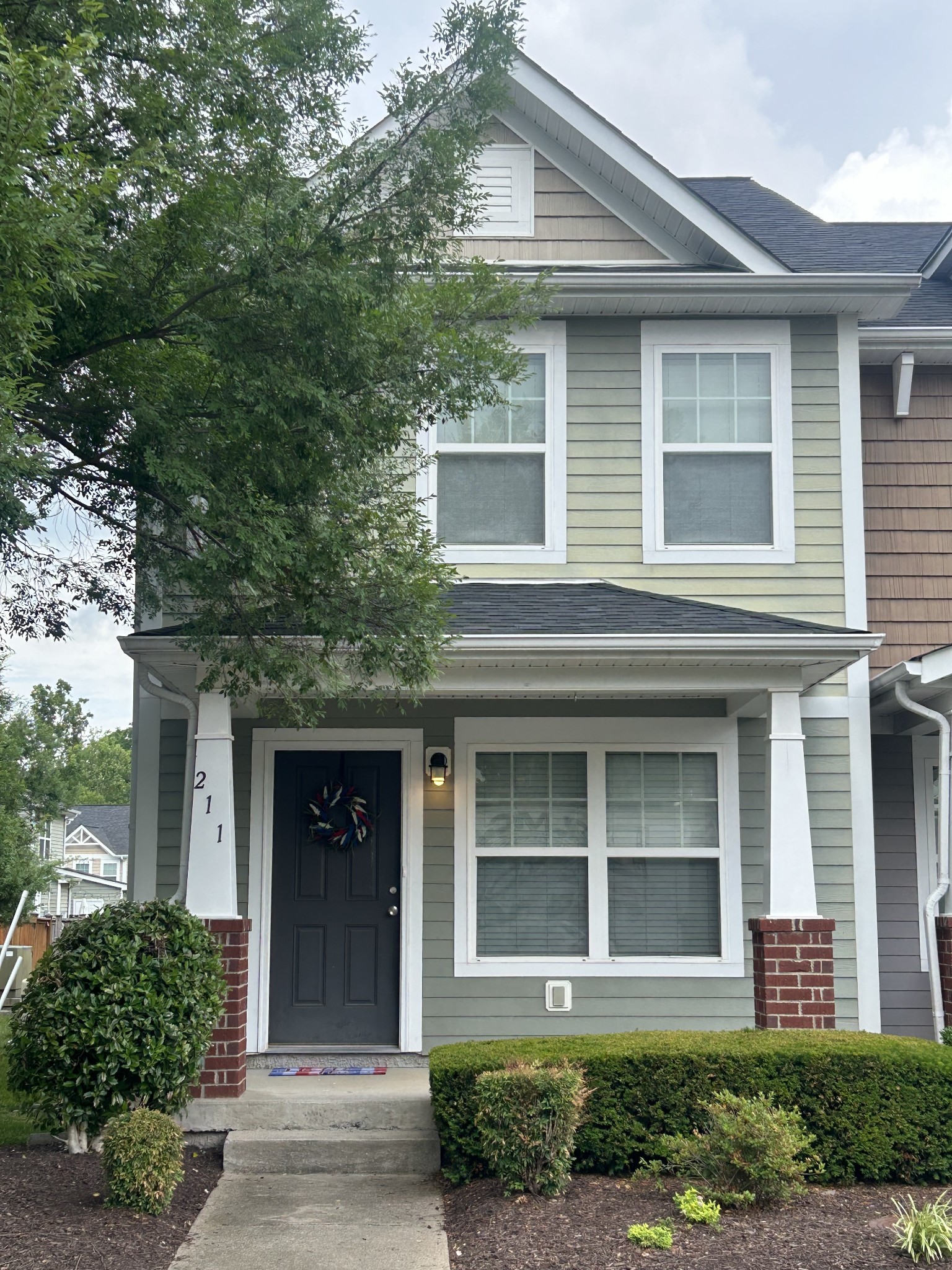 211 Killian Way