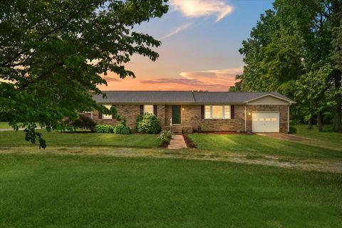 47 Johnson Rd Fayetteville TN 37334