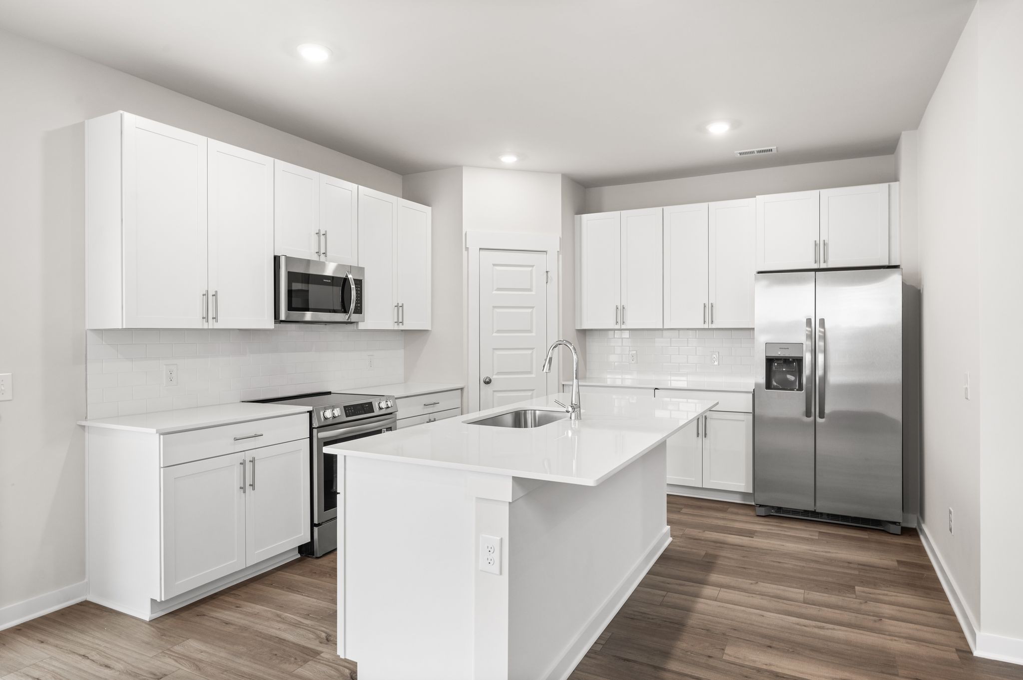 1015 Curtis Springs Ln