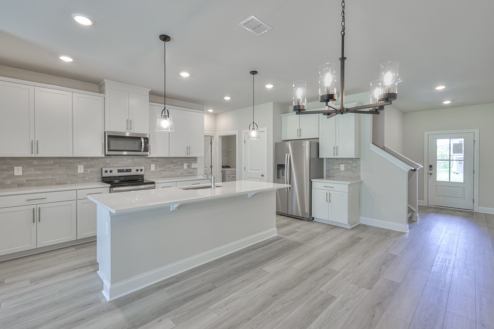 344 Almont Dr