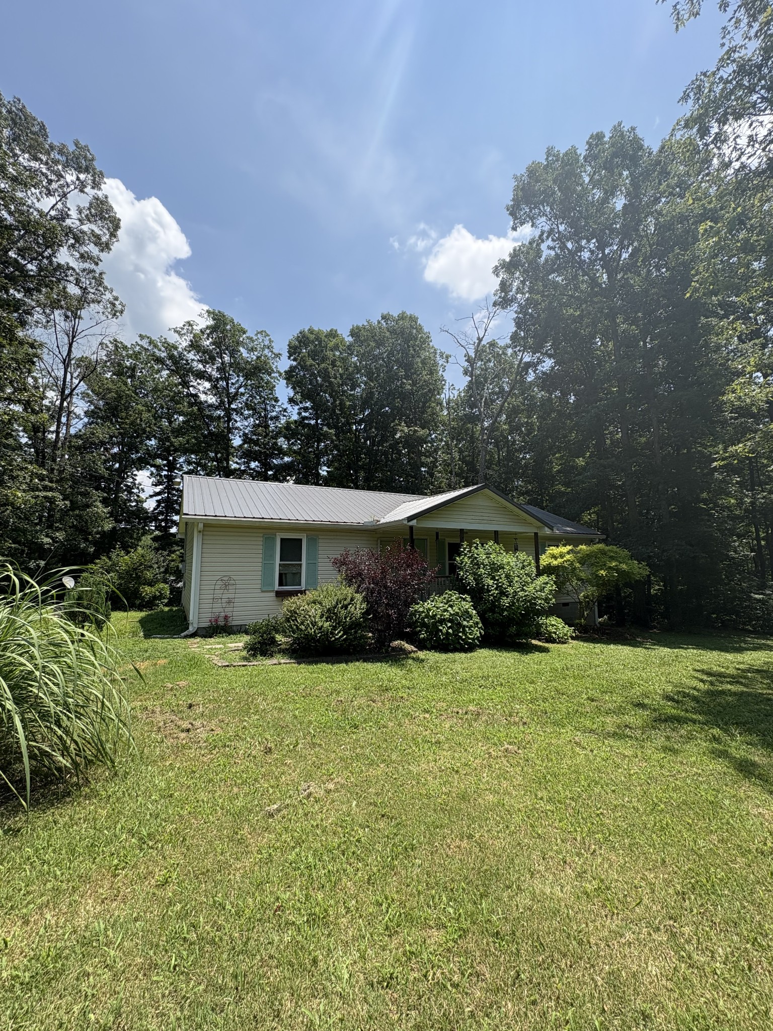 3940 Highway 100
