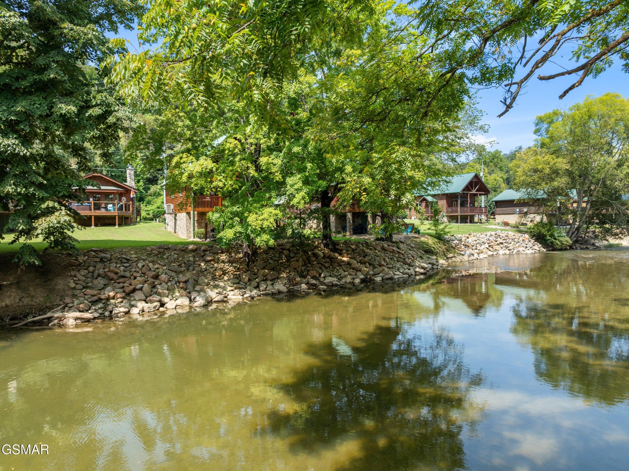 2323 River Port Way