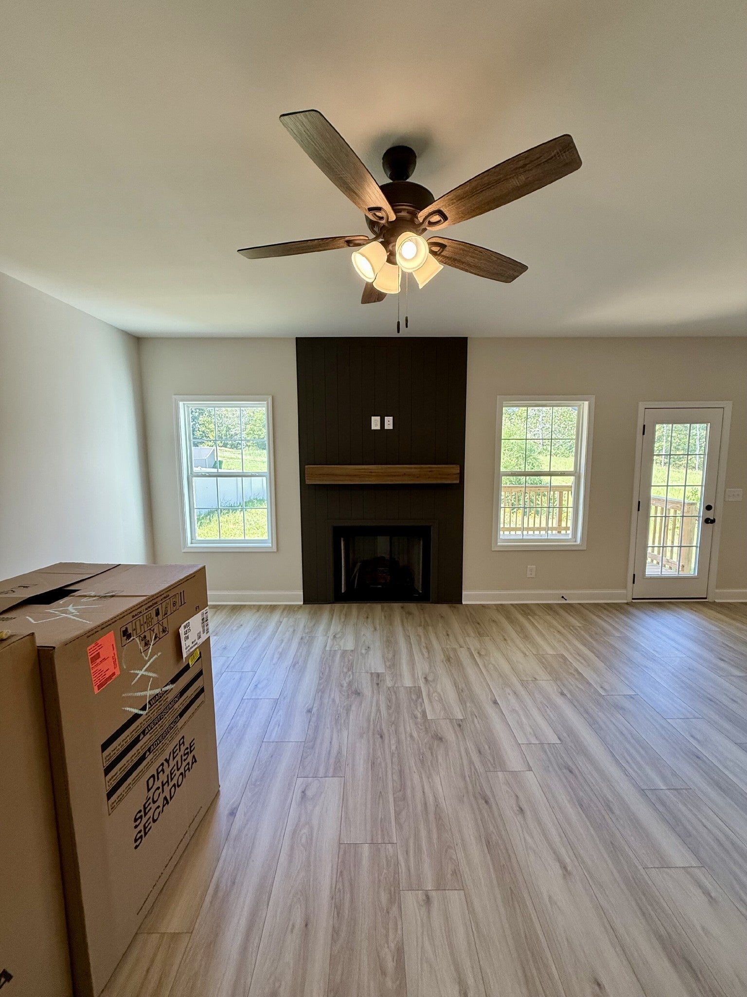 174 Dewberry Ct