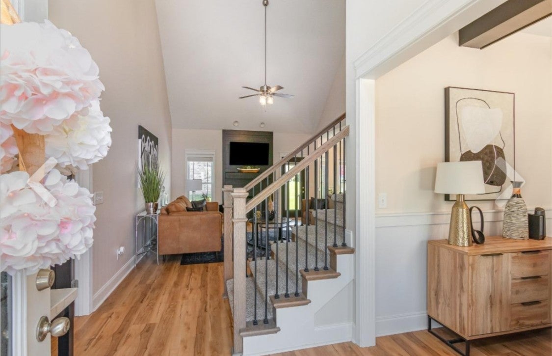 513 Summit View Cir