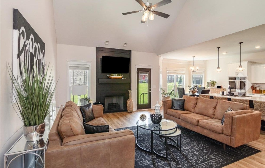 513 Summit View Cir