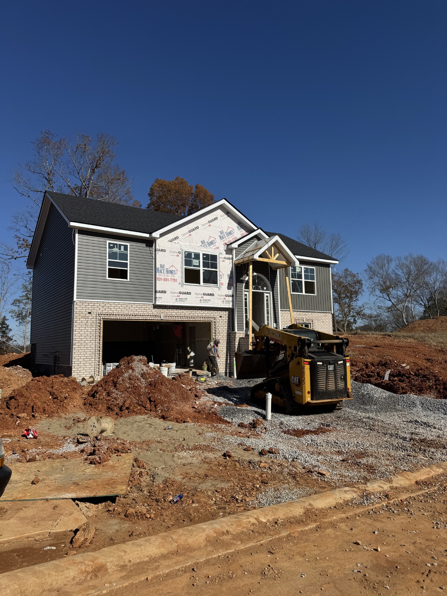 Clarksville, Tennessee 37040, United States, 4 Bedrooms Bedrooms, ,3 BathroomsBathrooms,Residential,Active,210145