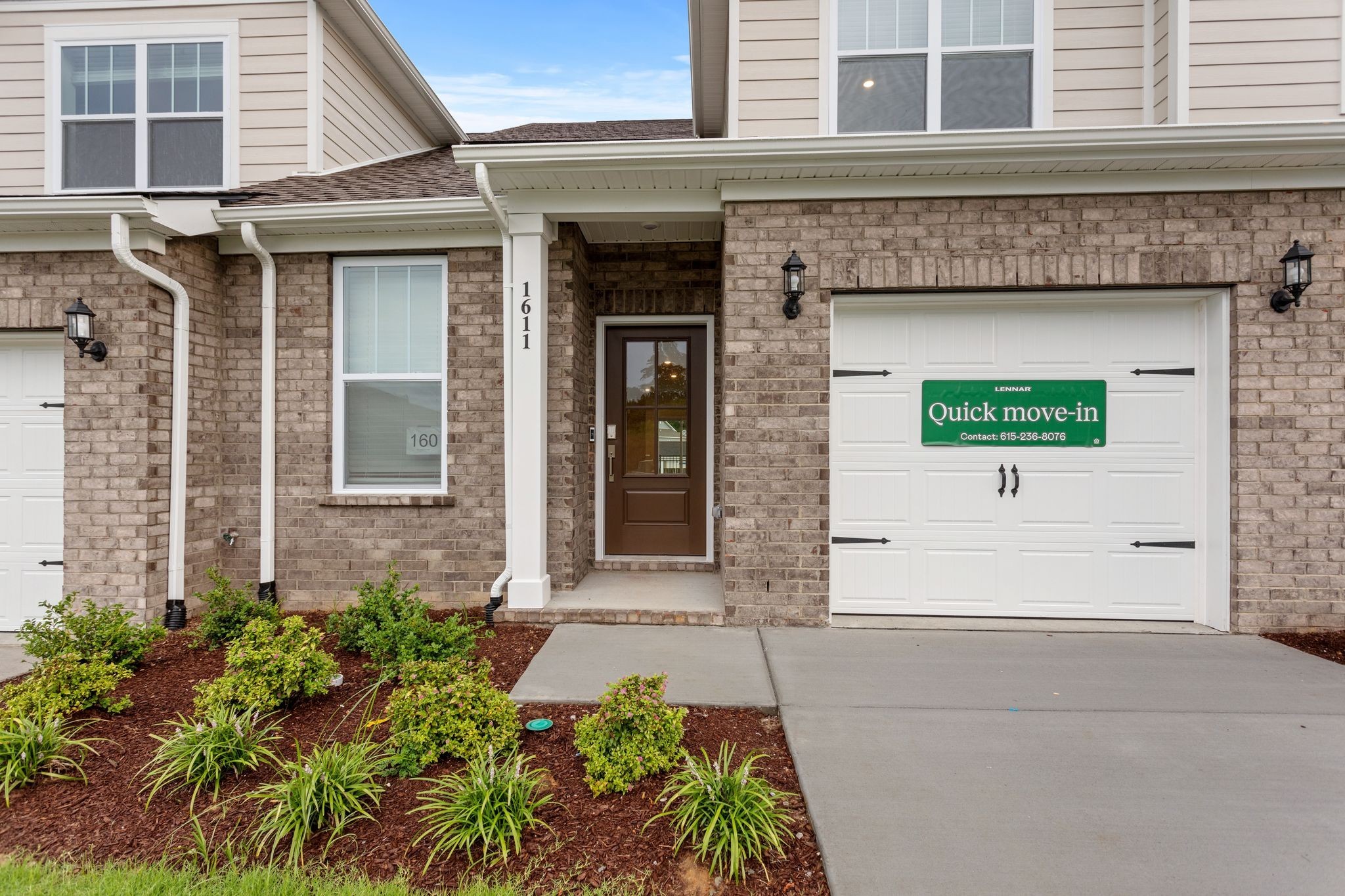 1611 Manuka Lane