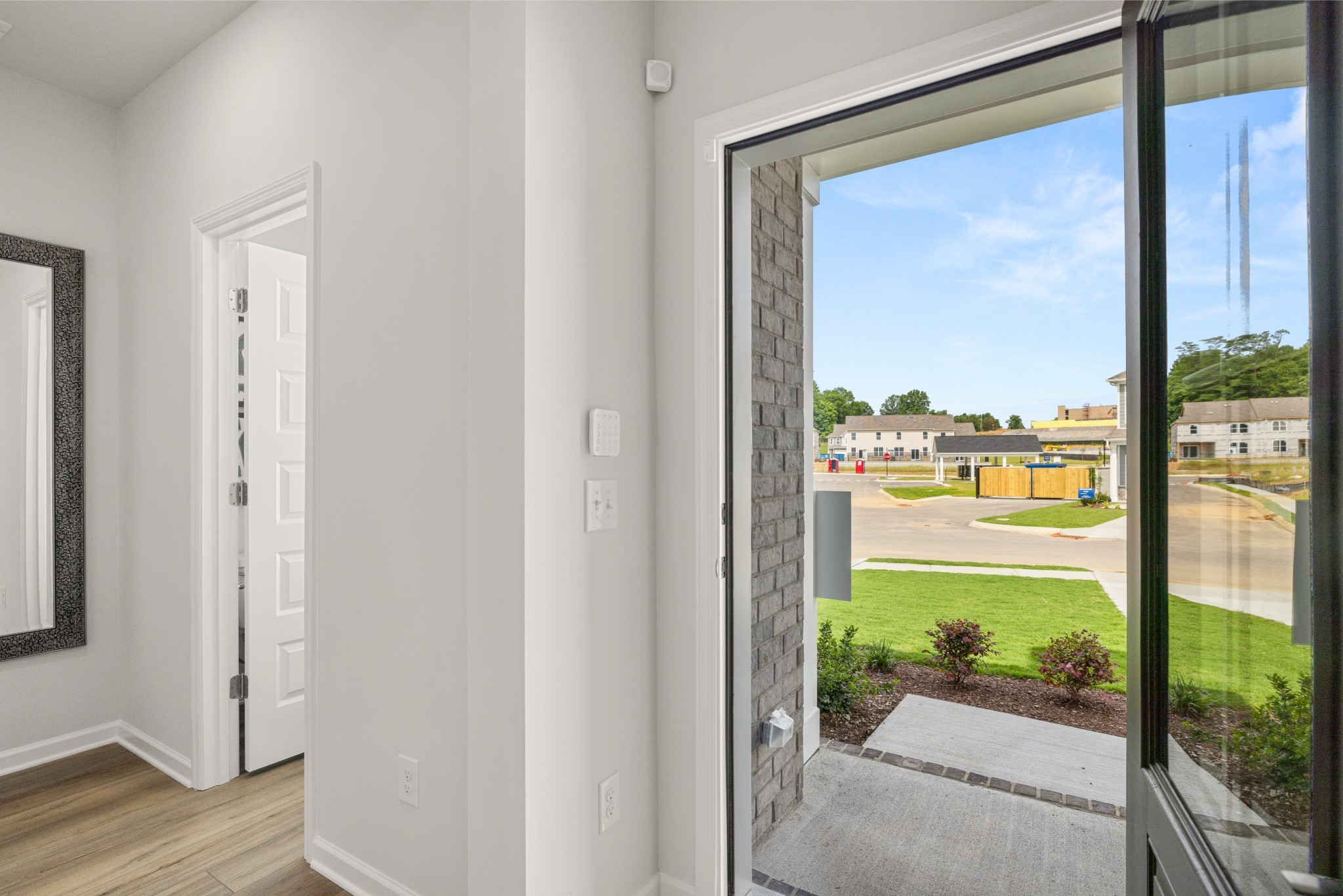 1611 Manuka Lane