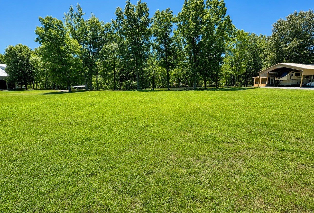 384 Duck Blind Rd