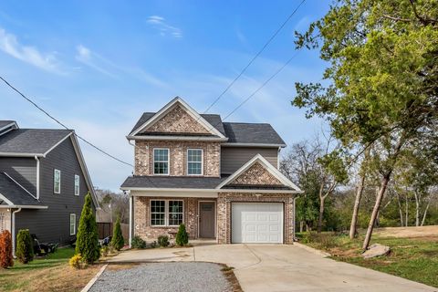 412 Larkin Springs Rd Madison TN 37115