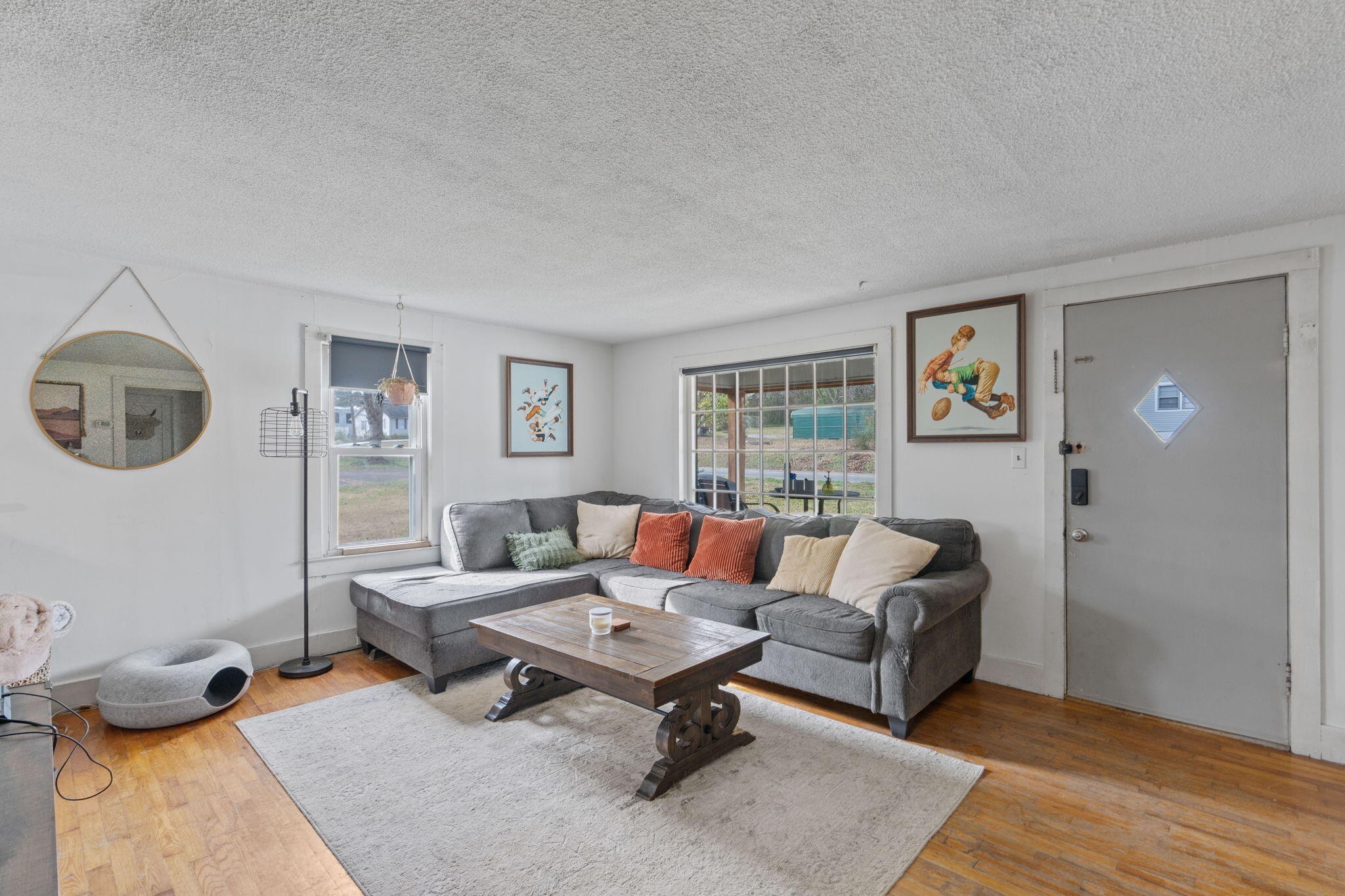 910 Georgetown Road NW