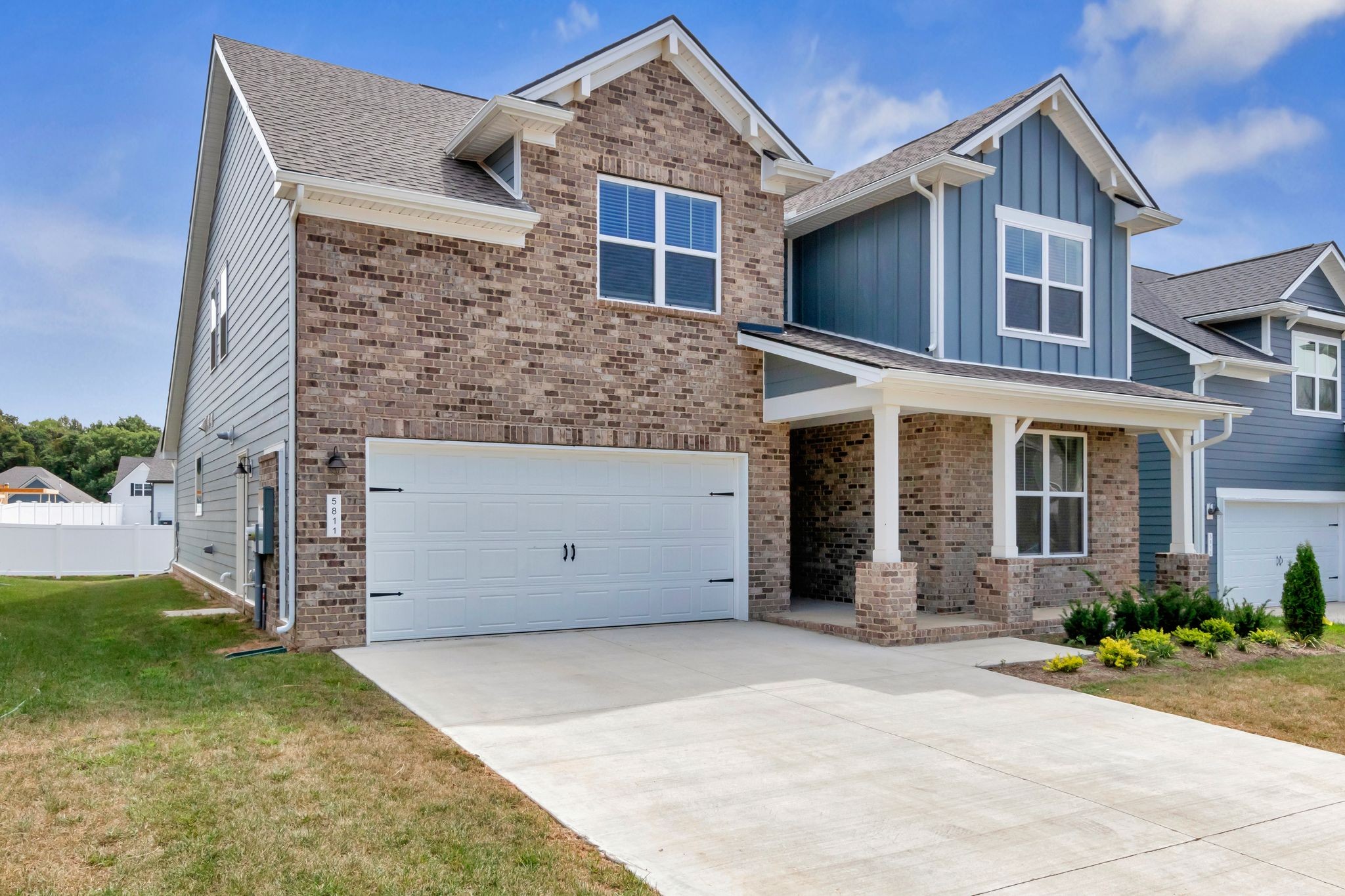 5811 Craven Ln