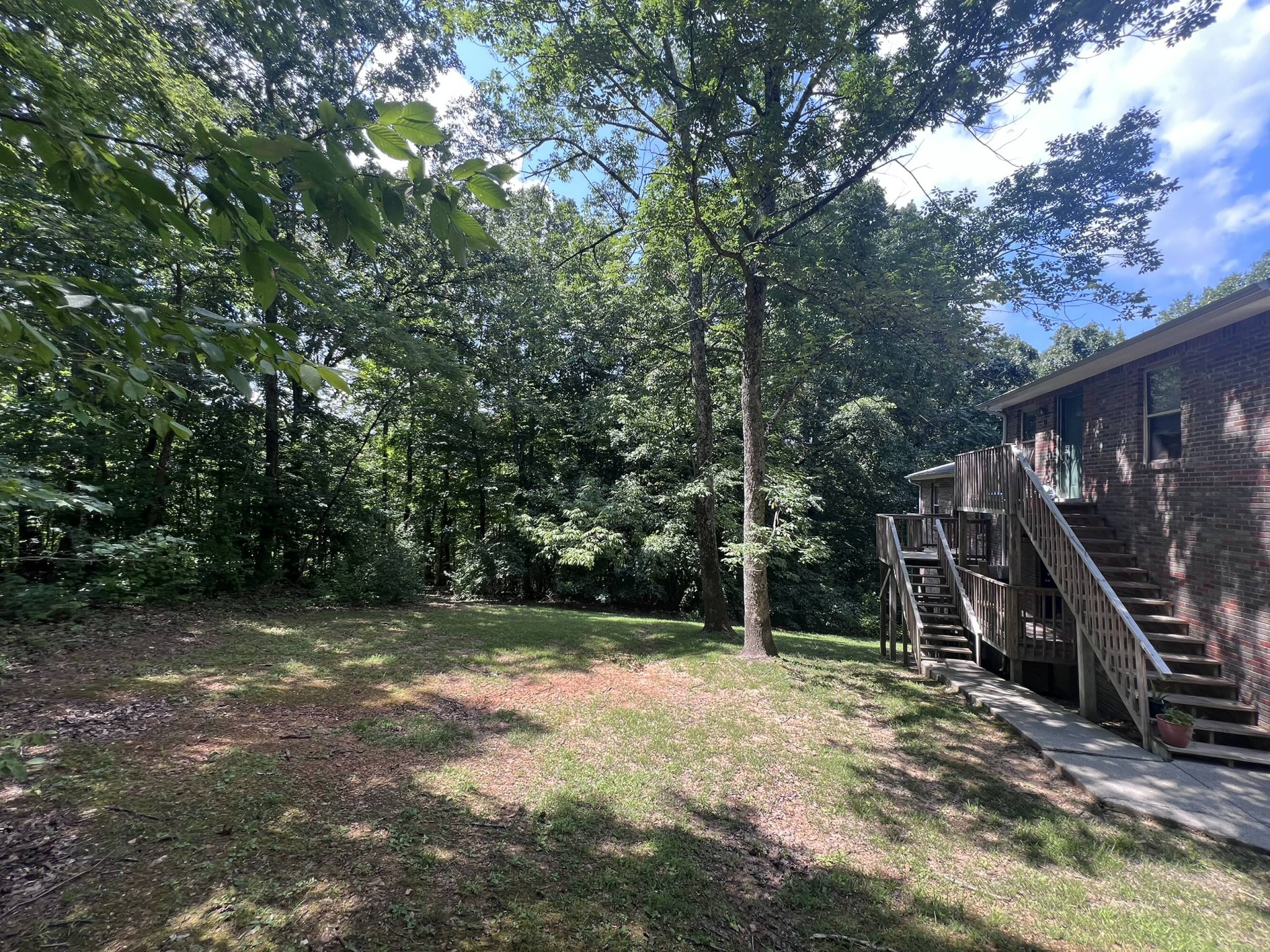 470 Martha Ln