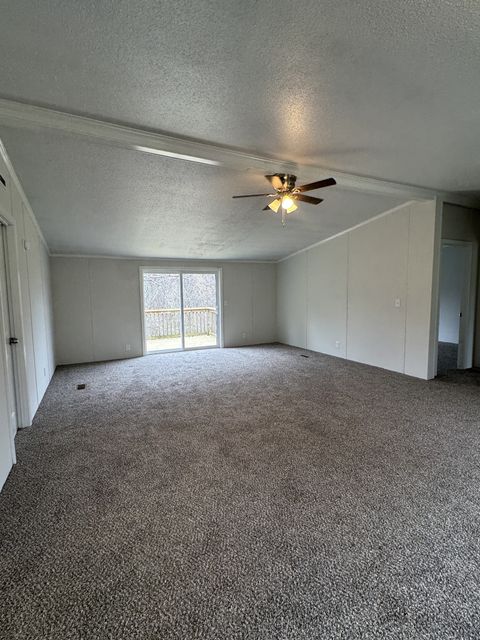 1515 Old Hwy 31 E Westmoreland TN 37186