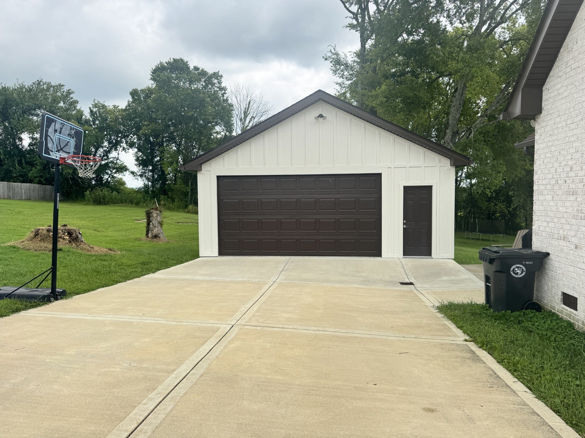 180 Mockingbird Ln