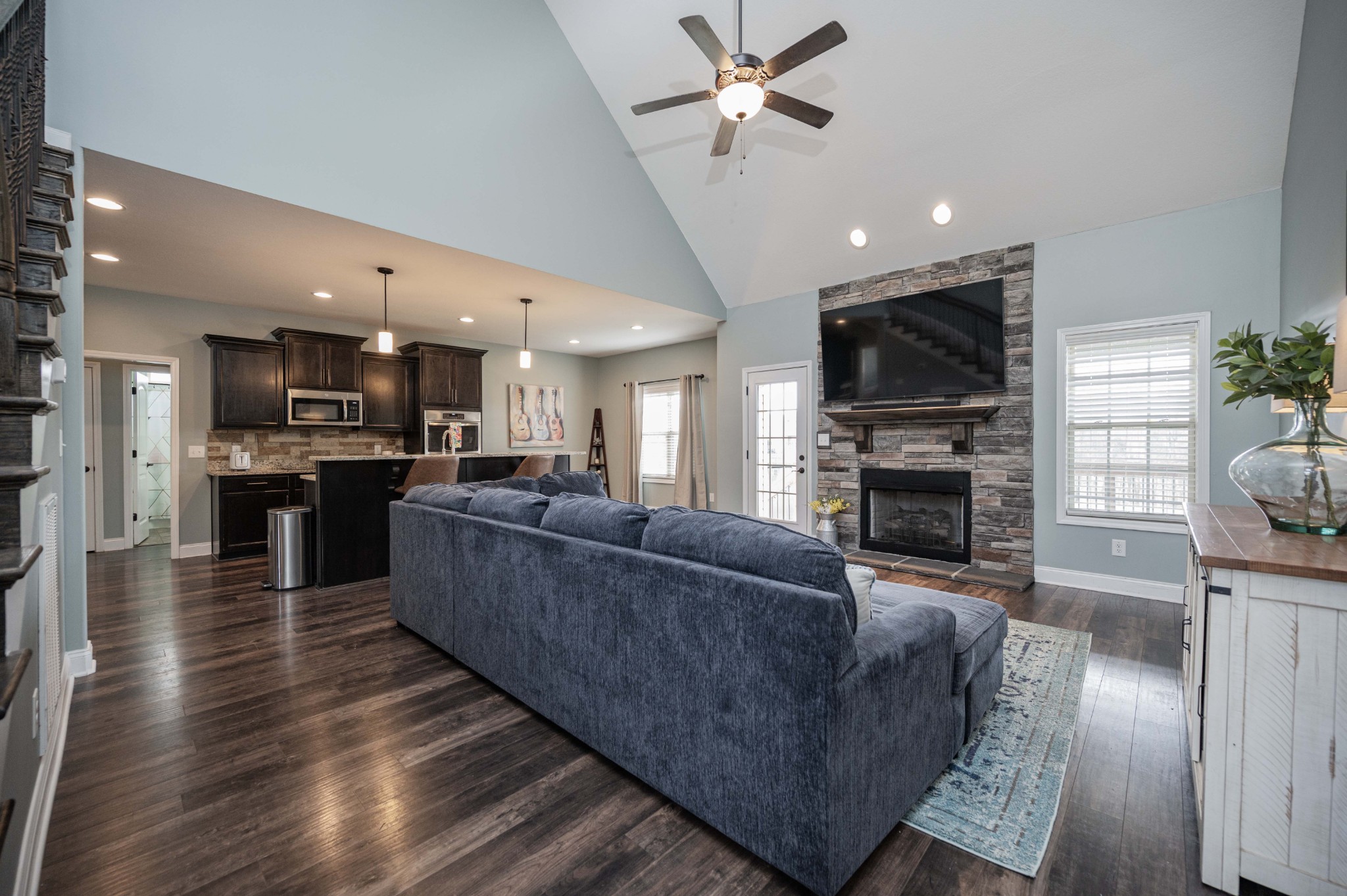 204 Bluebriar Trace