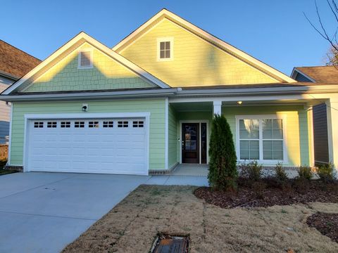 220 Hermitage Point Dr Hermitage TN 37076