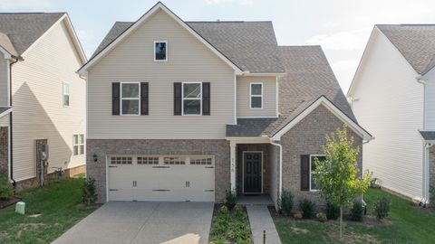 156 Hampshire Way White House TN 37188